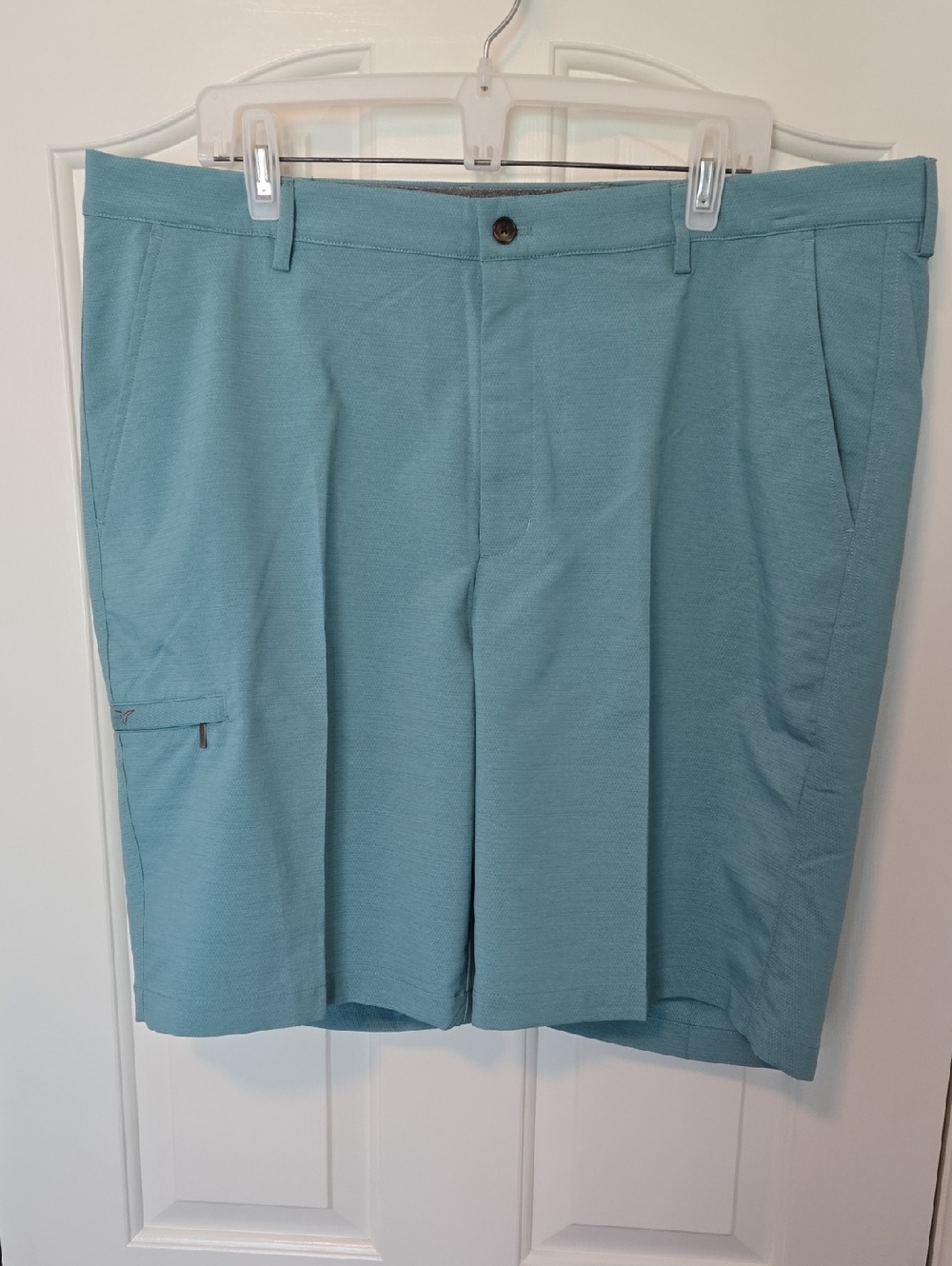 Greg Norman Teal Haze Performance Golf Shorts – Flat Front, Stretch, NWT, Sz 40